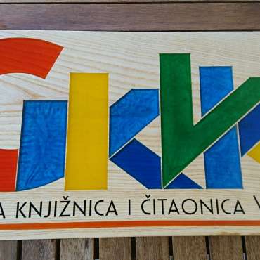 Logotipovi od drveta